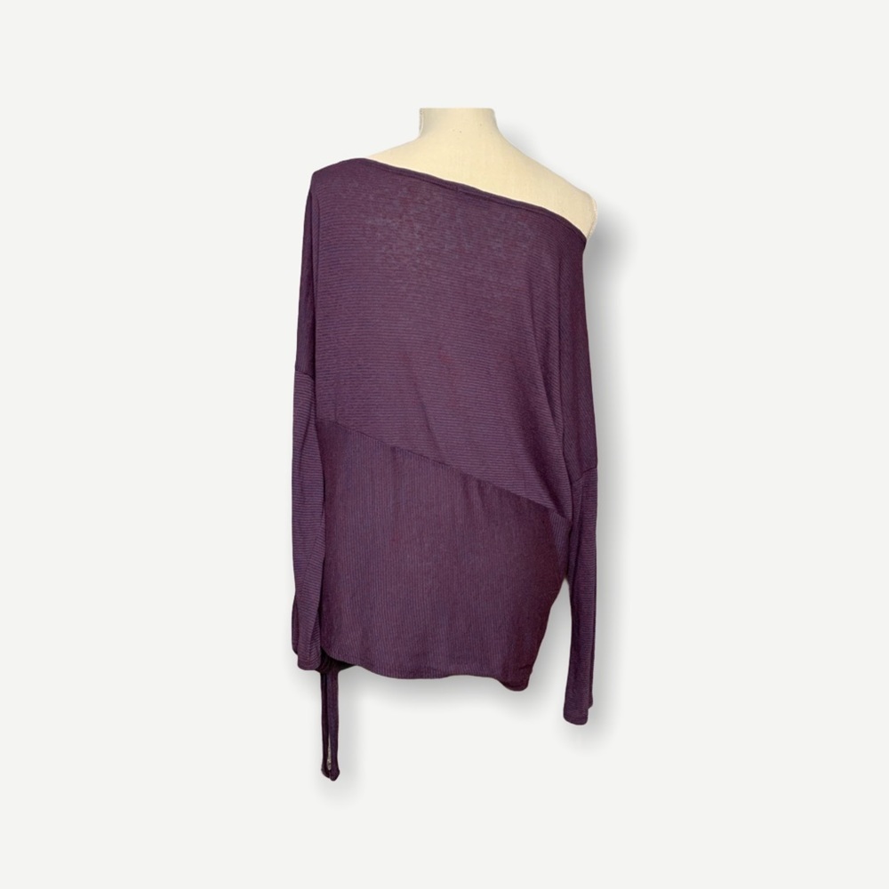 Urban Episode Off The Shoulder Blouse - Picture 3 of 7